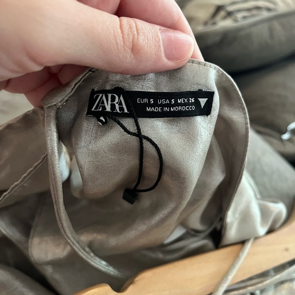 Zara Metallic Halter Top - Picture 4 of 5